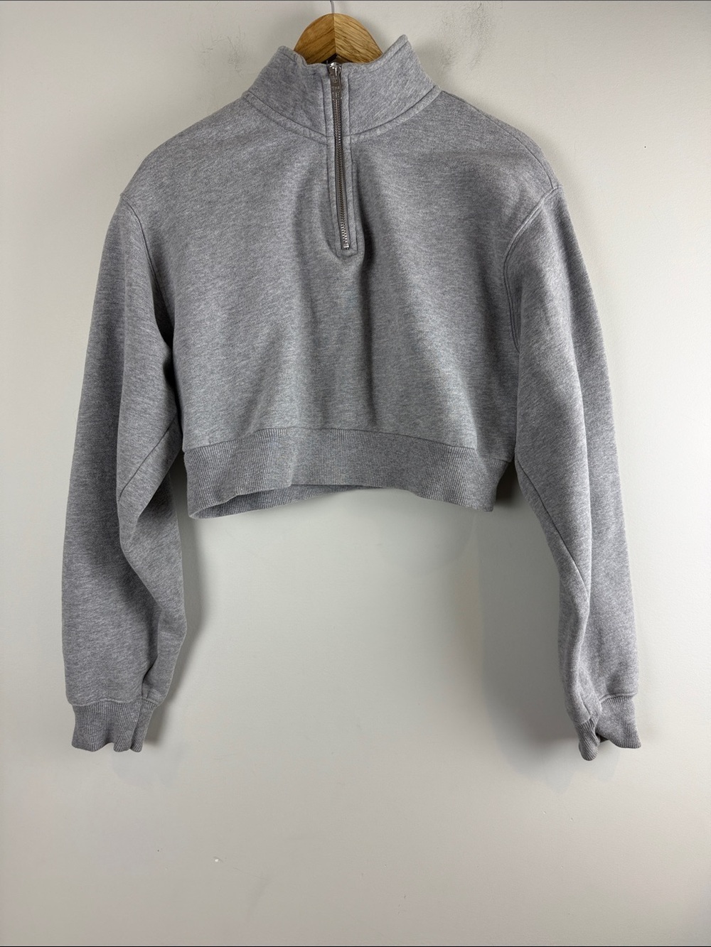 TNA Cropped Quarter-Zip Cozy Sweatshirt - Light Grey Small